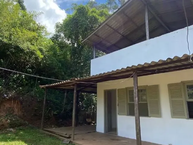 Imagem: A casa possui 2 Dormitórios, 1 Banheiro, 100m² de Área,