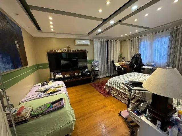 Imagem 16: Vendo Casca com 5 Quartos (2 Suítes) no Centro - Cod 25725