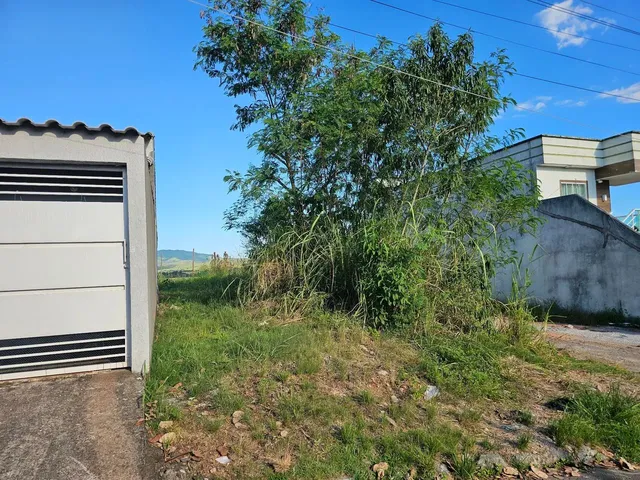 Imagem: A casa possui 229m² de Área e está localizado em Monet,