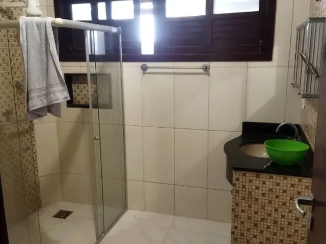 Imagem 8: Casa para Alugar em Marataízes na Cidade Nova Rua da Padaria Nil Regi de Frente P Praia