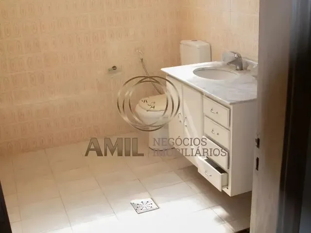 Imagem 7: Ee - Aluga Casa Comercial, na Avenida Barão do Rio Branco no Jardim Esplanada com 228