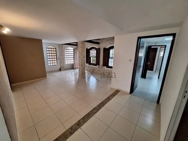 Imagem 6: Oportunidade - Casa Comercial e Residencial - Jardim Esplanada - 5 Dormitórios - 500M²