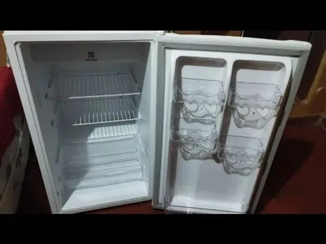 Imagem 2: Frigobar Electrolux