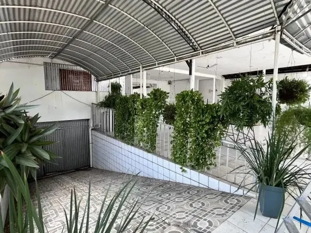 Imagem 12: Casa para Venda em Teresina, Lourival Parente, 2 Dormitórios, 2 Suítes, 5 Banheiros, 8
