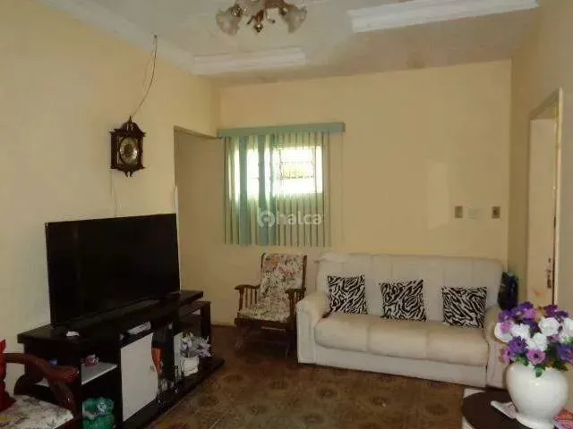 Imagem 6: Casa Residencial com 3 Quartos, Suíte e Piscina À Venda no Bairro Primavera, Teresina
