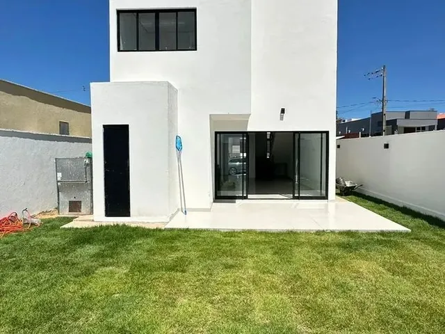 Imagem 5: Casa Duplex em Condomínio Fechado