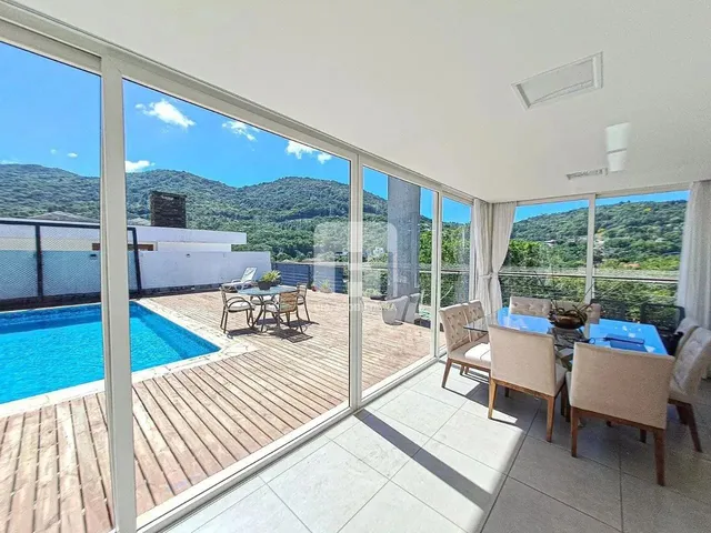 Imagem 4: Casa de 4 Dormitórios À Venda no Itacorubi