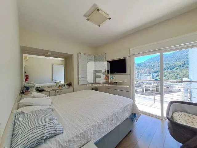 Imagem 12: Casa de 4 Dormitórios À Venda no Itacorubi
