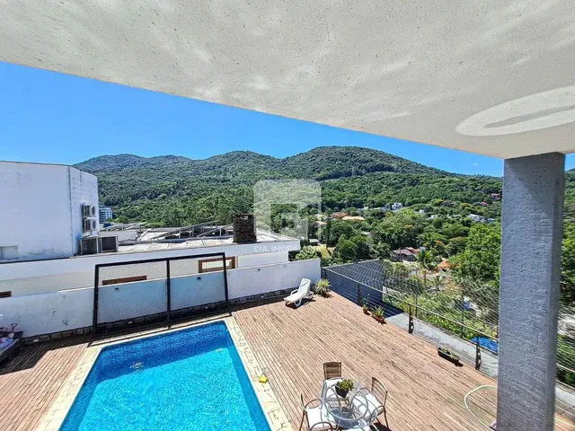 Imagem 2: Casa de 4 Dormitórios À Venda no Itacorubi