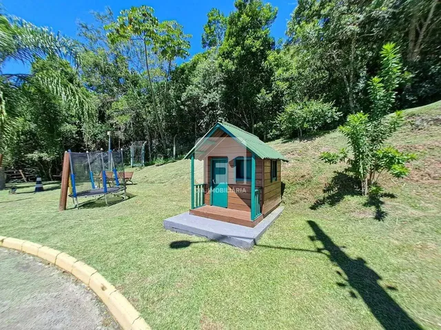 Imagem 3: Casa de 4 Dormitórios À Venda no Itacorubi
