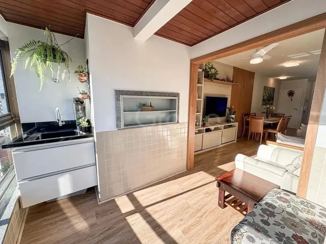 Imagem 2: Apartamento para Venda em Florianópolis, Itacorubi, 2 Dormitórios, 1 Suíte, 2