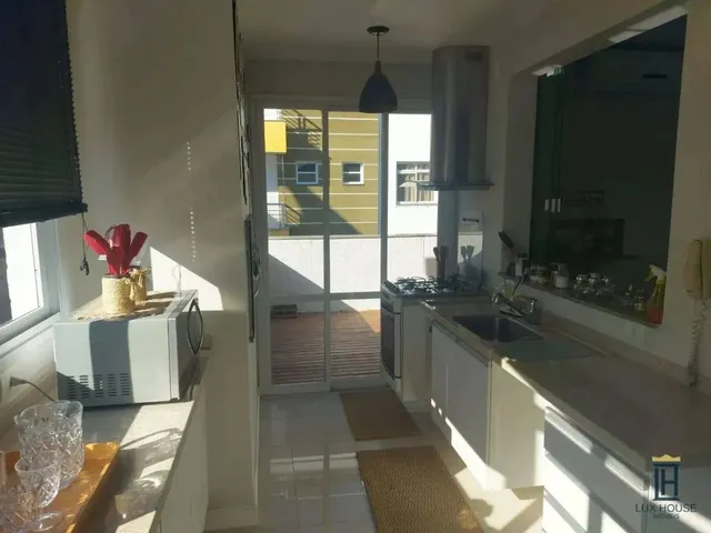 Imagem 2: Apartamento À Venda no Bairro Itacorubi em Florianópolis/Sc