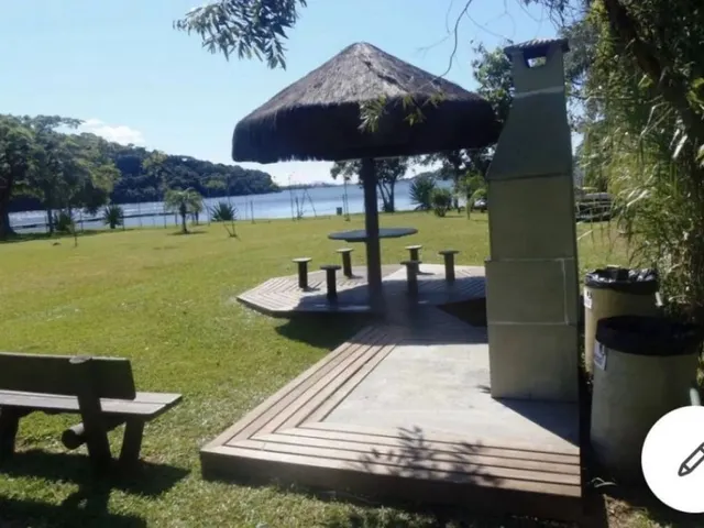 Imagem 2: Apartamento À Venda em Porto da Lagoa com 120 M² e 2 Dormitórios/Quartos Disponíveis