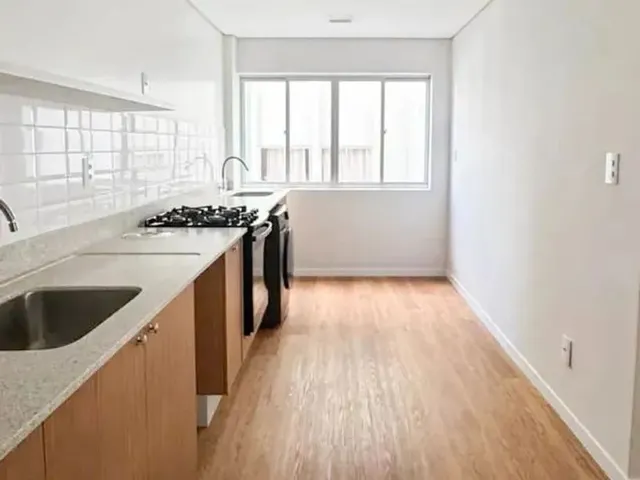 Imagem 3: Imóvel para Venda Possui 71 M² com 2 Quartos em Córrego Grande - Florianópolis - Sc