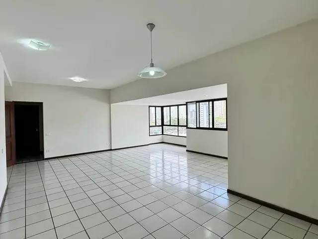 Imagem 4: Apartamento com 160M2 na Alberto Maranhão