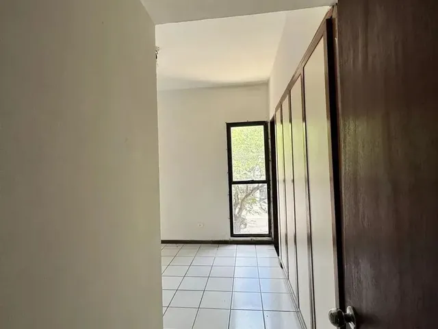 Imagem 2: Apartamento com 160M2 na Alberto Maranhão