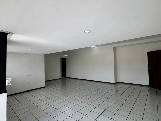 Imagem 7: Apartamento com 160M2 na Alberto Maranhão