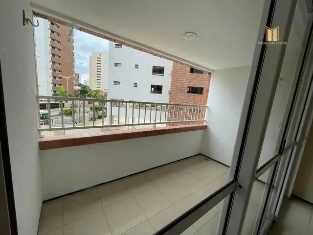 Imagem 4: Apartamento com 3 Dormitórios À Venda, 115 M² por R$ 630.000,00 - Guararapes