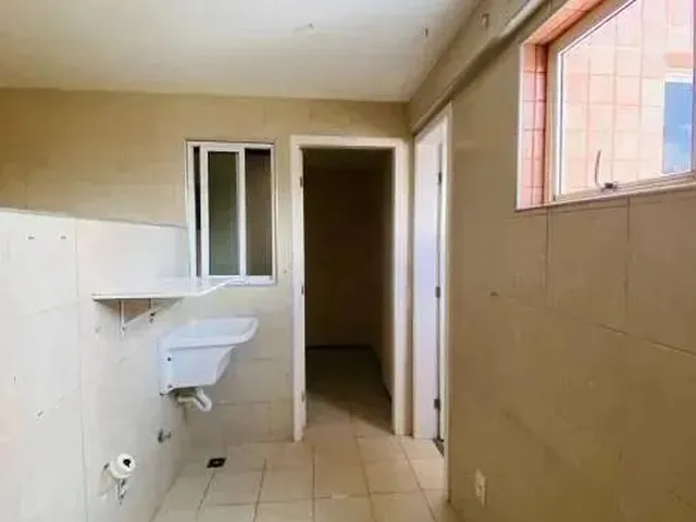 Imagem 13: Apartamento com 3 Dormitórios À Venda, 115 M² por R$ 630.000,00 - Guararapes