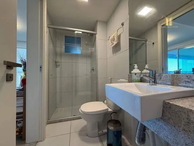 Imagem 9: Apartamento com 4 Dormitórios À Venda, 172 M² por R$ 1.850.000,00 - Guararapes