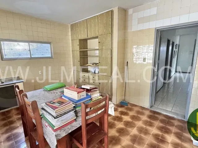 Imagem: Vendo Casa Duplex de 230M² com Amplo Quintal