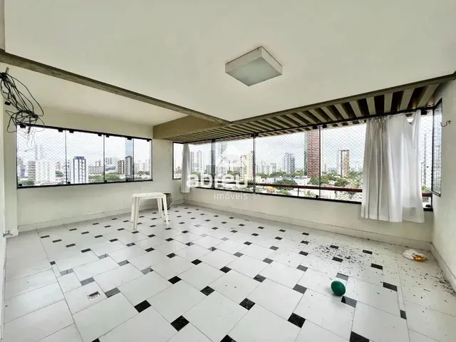 Imagem 15: Imóvel para Aluguel Possui 100 Metros Quadrados com 3 Quartos em Petrópolis - Natal - Rn