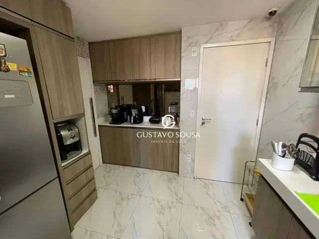 Imagem 15: Apartamento com 3 Dormitórios À Venda, 115 M² por R$ 850.000,00 - Guararapes