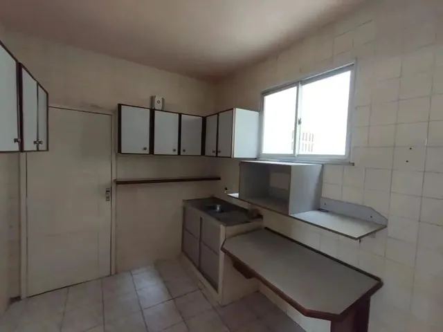 Imagem 13: Apartamento com 3 Dormitórios À Venda, 108 M² por R$ 280.000,00 - Benfica