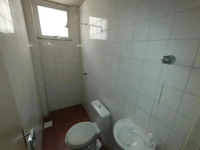 Imagem 2: Apartamento com 3 Dormitórios À Venda, 108 M² por R$ 280.000,00 - Benfica