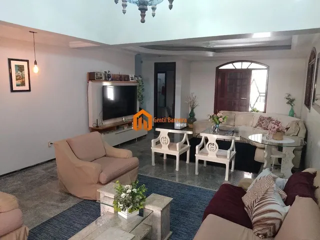 Imagem 1: Casa Espaçosa À Venda no Cocó, Fortaleza