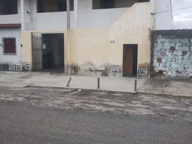 Imagem 2: Cinco Casas com Estacionamento