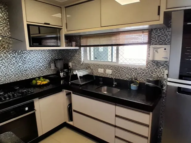 Imagem: O apartamento possui 4 Dormitórios, 2 Suítes, 4