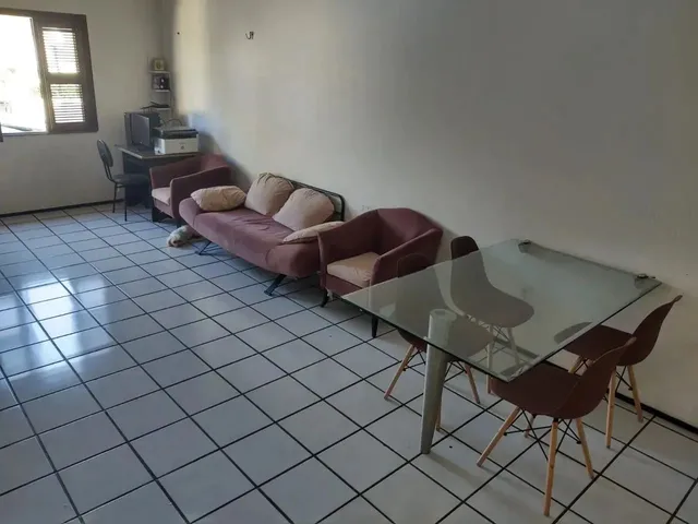 Imagem 5: Casa Enorme em Condomínio Fechado no Cambeba 3 Quantos 3 Garagem - Mais Informações