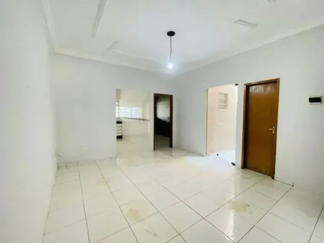 Imagem 2: Casa Plana -Usada - Recem Reformada em Messejana