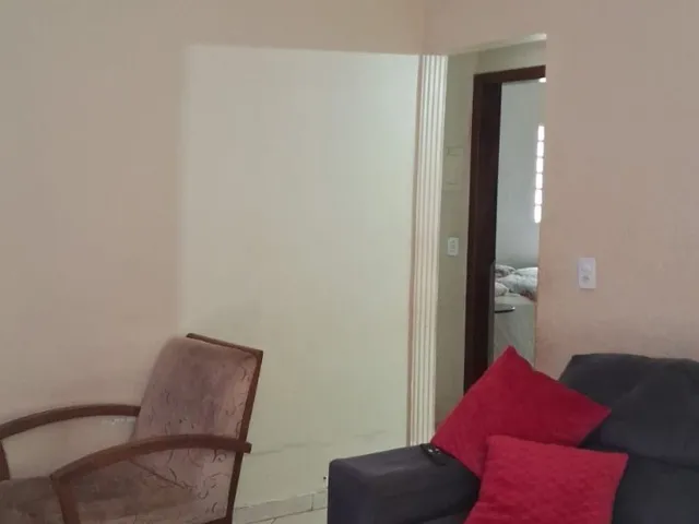 Imagem 2: Imperdível oportunidade de adquirir casa de 2 quartos no Setor Sul (Gama) em
