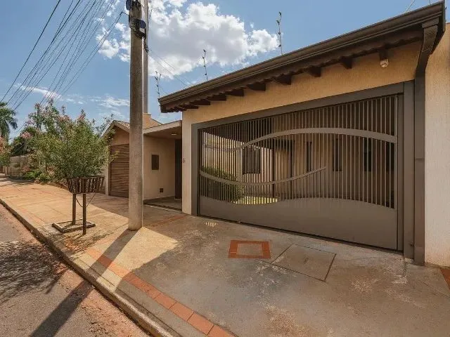 Imagem: Casa À Venda - Jardim Golive