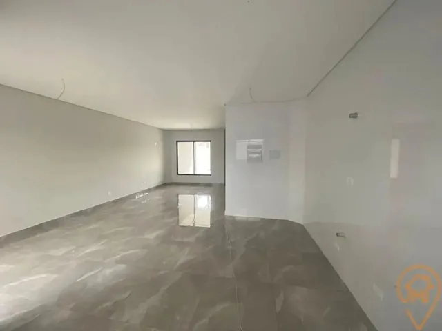 Imagem 3: Sobrado com 3 Quartos À Venda por R$ 950000.00, 150.63 M2 - Boqueirao - Curitiba/Pr