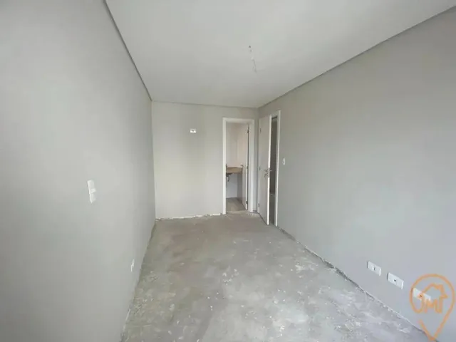 Imagem 2: Sobrado com 3 Quartos À Venda por R$ 950000.00, 150.63 M2 - Boqueirao - Curitiba/Pr