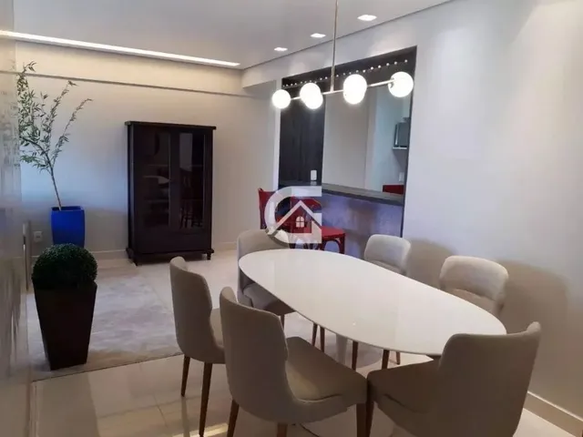 Imagem: O apartamento possui 2 Dormitórios, 2 Banheiros, 2 Vagas