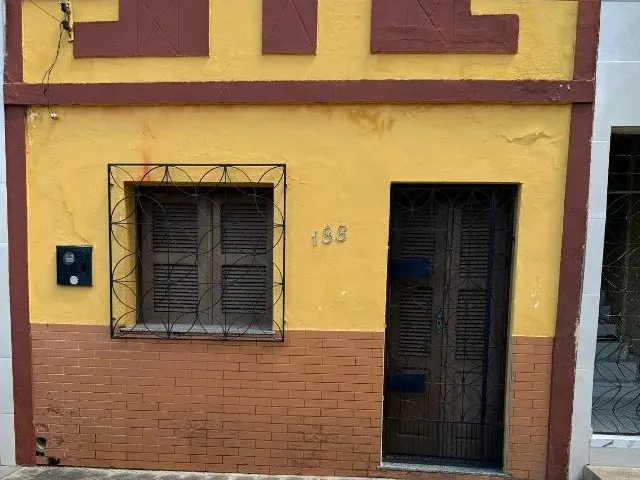 Imagem: Casa na Nelson Tavares, 188 Pedrinhas, Ao