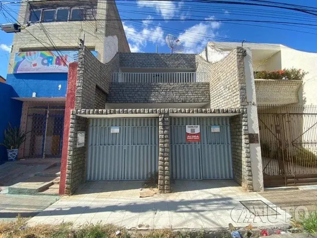 Imagem: Casa com 6 Dormitórios À Venda - Centro
