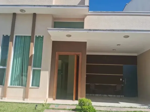 Imagem: A casa em condomínio possui 3 Dormitórios, 2 Banheiros, 2