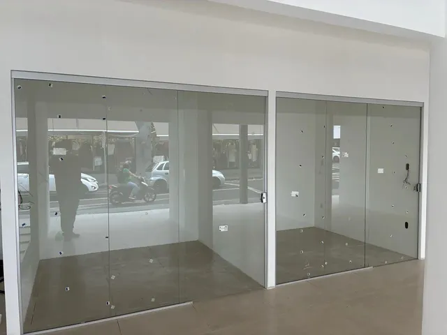 Imagem: Alugo Box de 6 M2 Cada Um Sendo Que a Taxa