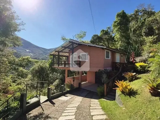 Imagem: Casa para Venda com 4 Quartos, 1825M²