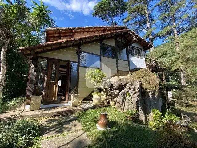 Imagem: Casa para Venda com 3 Quartos, 3800M²