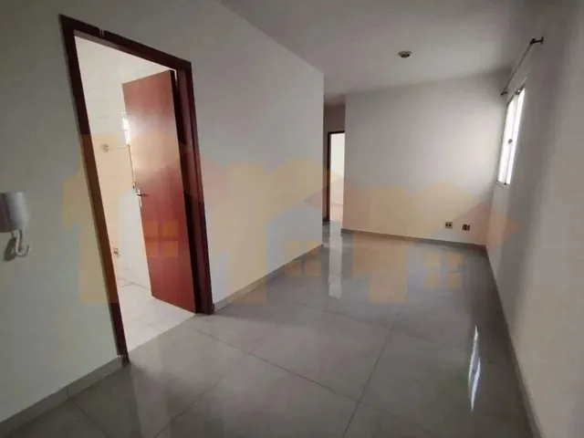 Imagem: Apartamento para Aluguel, 3 Quartos, 1 Suíte