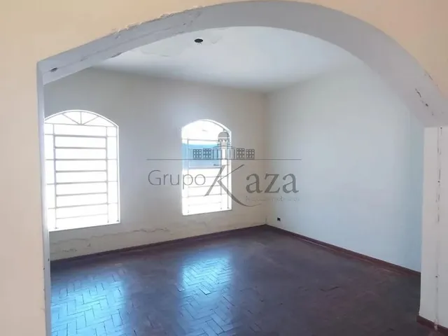 Imagem: Oportunidade - Casa Comercial Ou Residencial