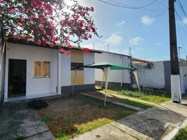 Imagem: Casa em Cond. Fechado com 3 Quartos e Terreno