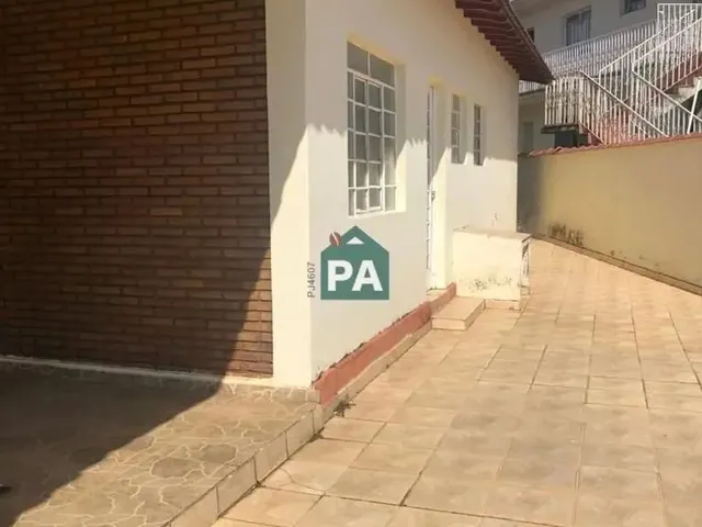 Imagem 4: Casa À Venda com 3 Quartos , 200 M² de Construção, Vila Togni - Poços de Caldas/Mg