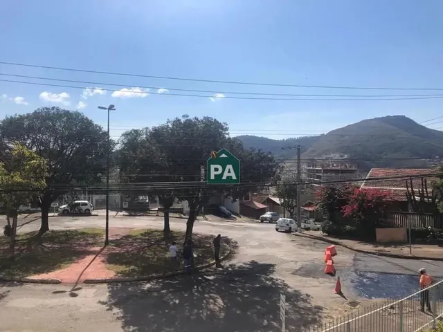 Imagem 13: Casa À Venda com 3 Quartos , 200 M² de Construção, Vila Togni - Poços de Caldas/Mg